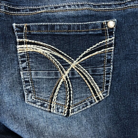 Wallflower Women's Jeans Size 13 Bootcut Blue Denim Frayed Hem Casual Retro Y2K - Picture 10 of 13